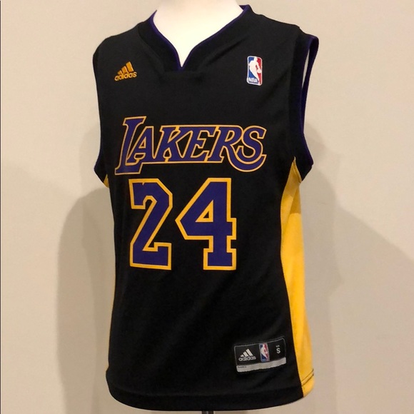 poshmark lakers jersey